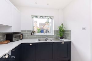 Photo 10- click for photo gallery